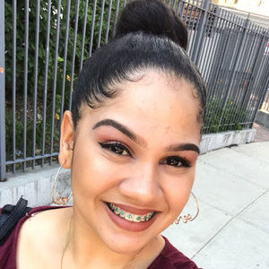 Meet your Posher, Nayeli